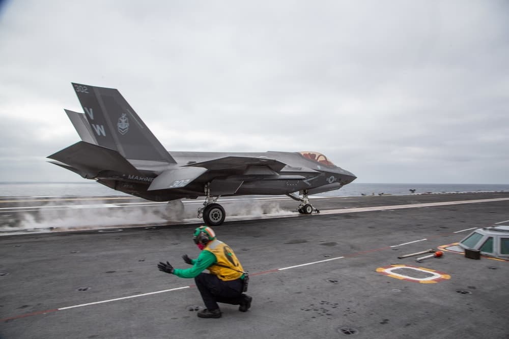 F-35C launching from USS Abraham Lincoln